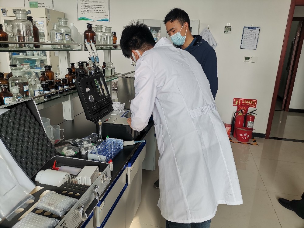 河南濮陽(yáng)客戶采購(gòu)3臺(tái)土壤重金屬檢測(cè)儀